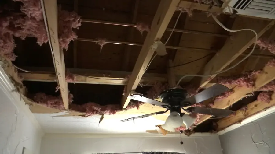 Ceiling leak water damage in an Antioch, IL home